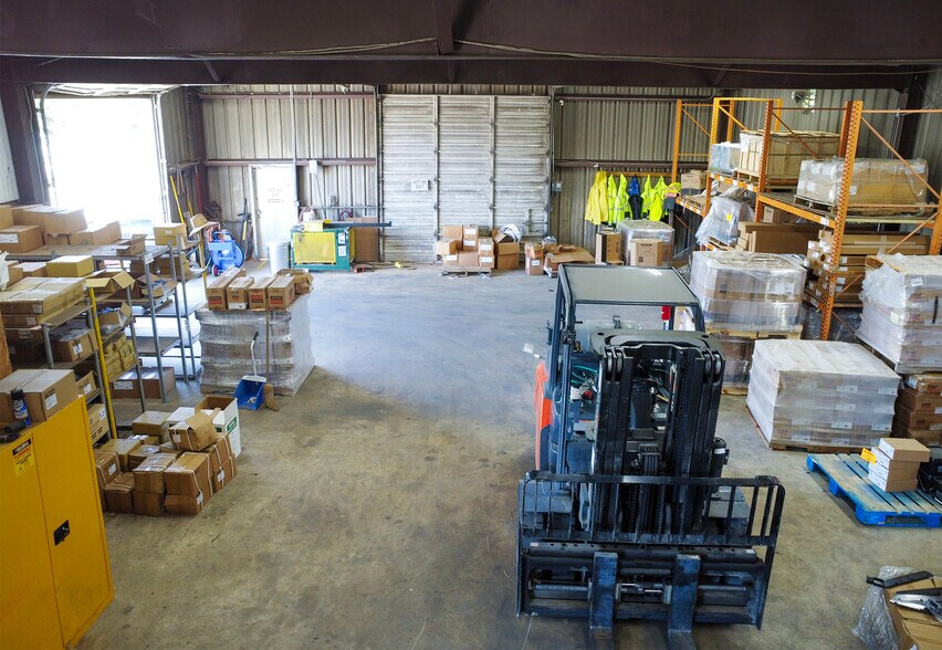 More Photos Of 5004 FM 2767, Tyler Industrial For Sale