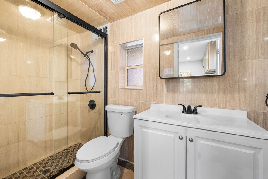 More Photos Of 127 S Evergreen Ave, Los Angeles Multifamily For Sale