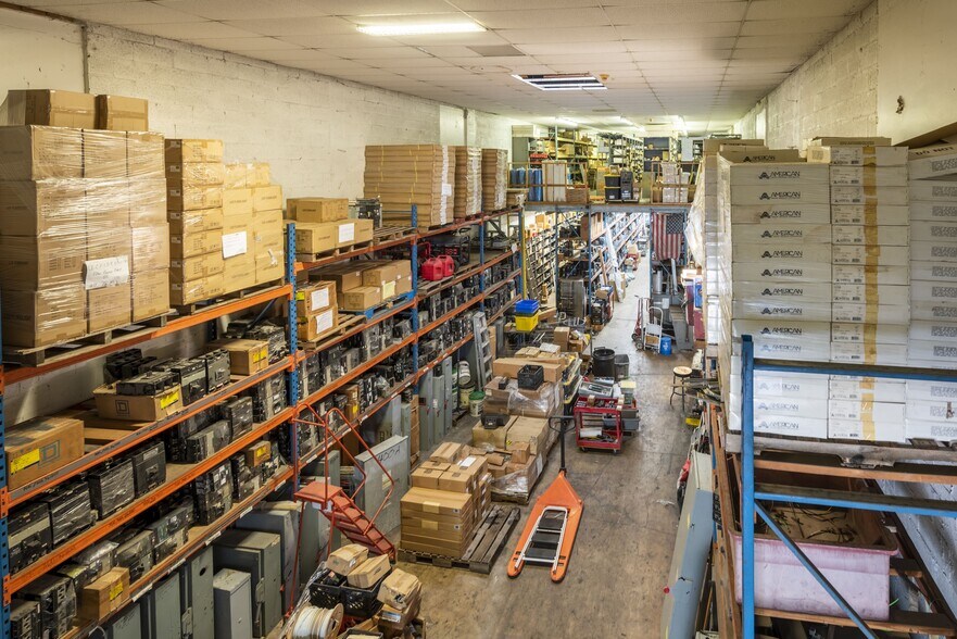 More Photos Of 805-917 SW 17th Ave, Delray Beach Warehouse For Sale