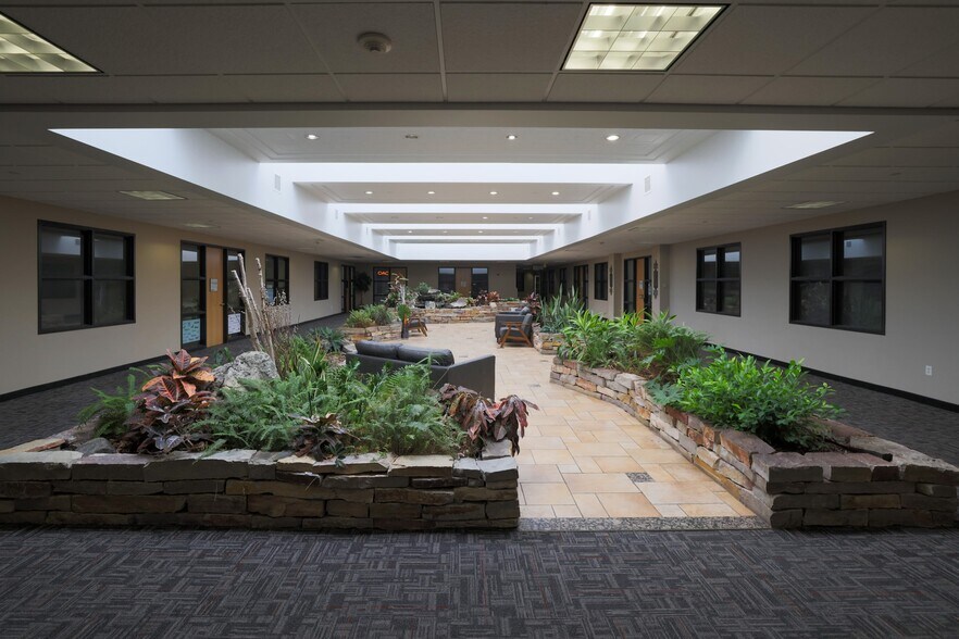 More Photos Of 9220 Bass Lake Rd, New Hope Medical For Lease