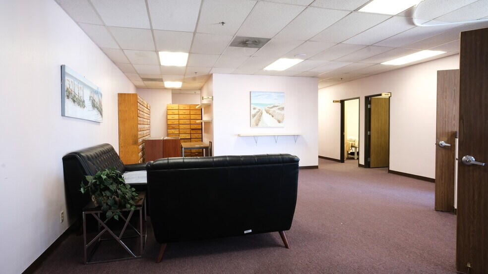 More Photos Of 6180 Riverside Dr, Chino Storefront Retail Office For Lease