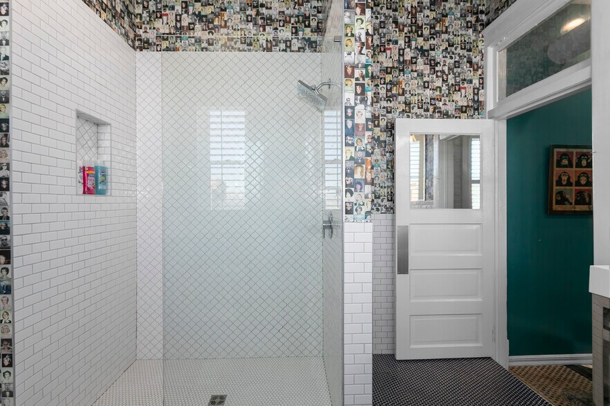 More Photos Of 120-122 W 5th St, Kansas City Storefront Retail Residential For Sale