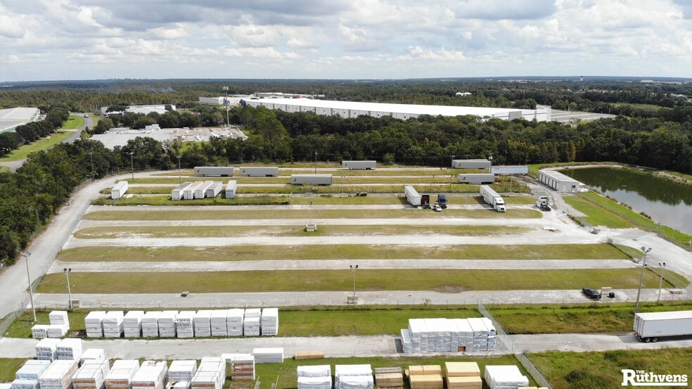 Primary Photo Of 5200 Gateway, Lakeland Land For Lease