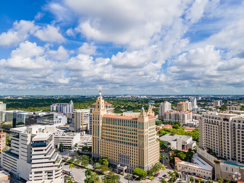 More Photos Of 121 Alhambra Plz, Coral Gables Office For Lease