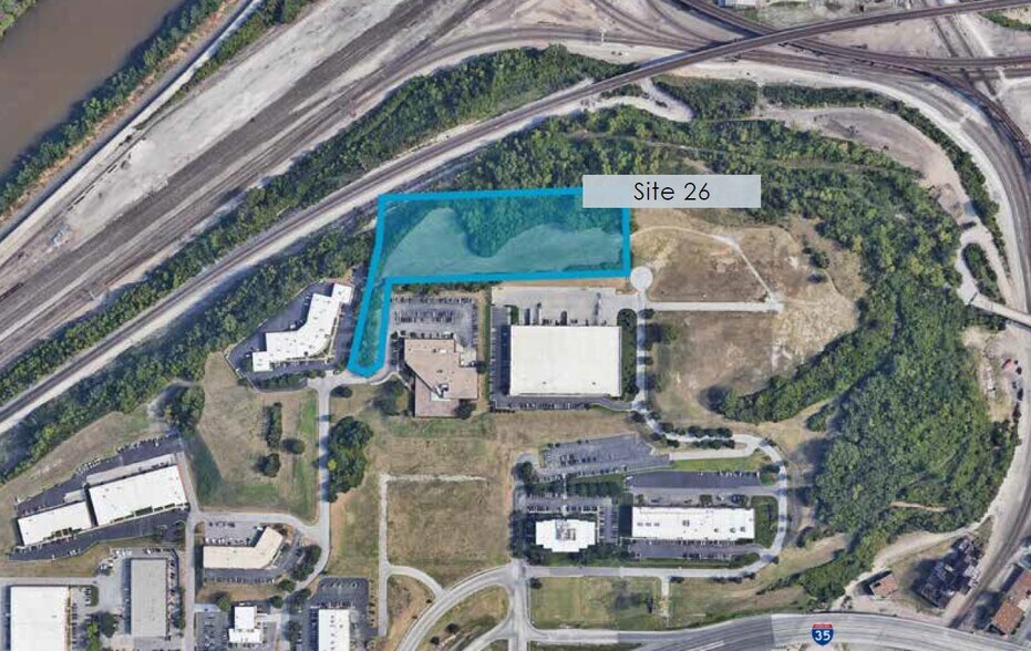 More Photos Of 1101 W Cambridge Circle Dr, Kansas City Flex For Lease