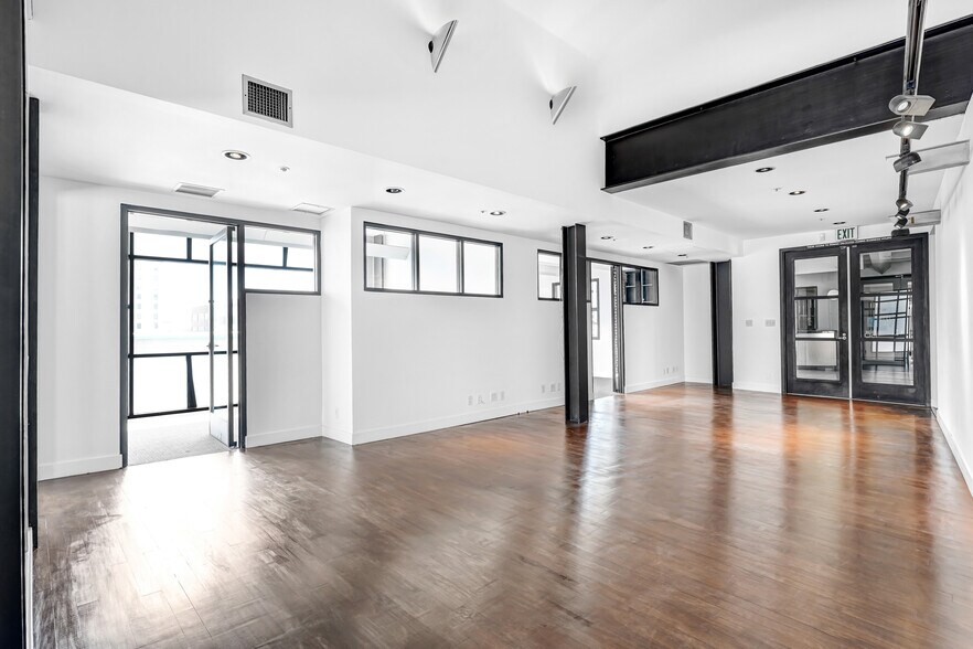 More Photos Of 219-231 Arizona Ave, Santa Monica Loft Creative Space For Lease