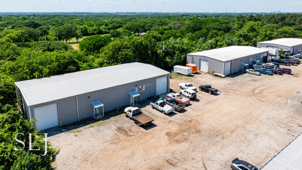 More Photos Of 5160-5172 Lemons Rd, Fort Worth Warehouse For Sale