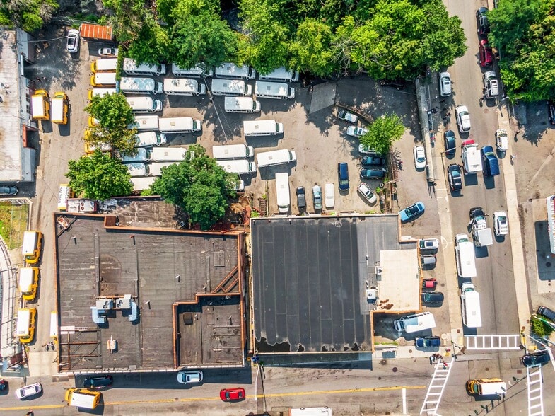 More Photos Of 50 Palisade Ave, Yonkers Storefront Retail Residential For Sale