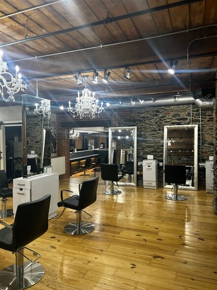 More Photos Of 128-132 Dorrance St, Providence Office For Lease