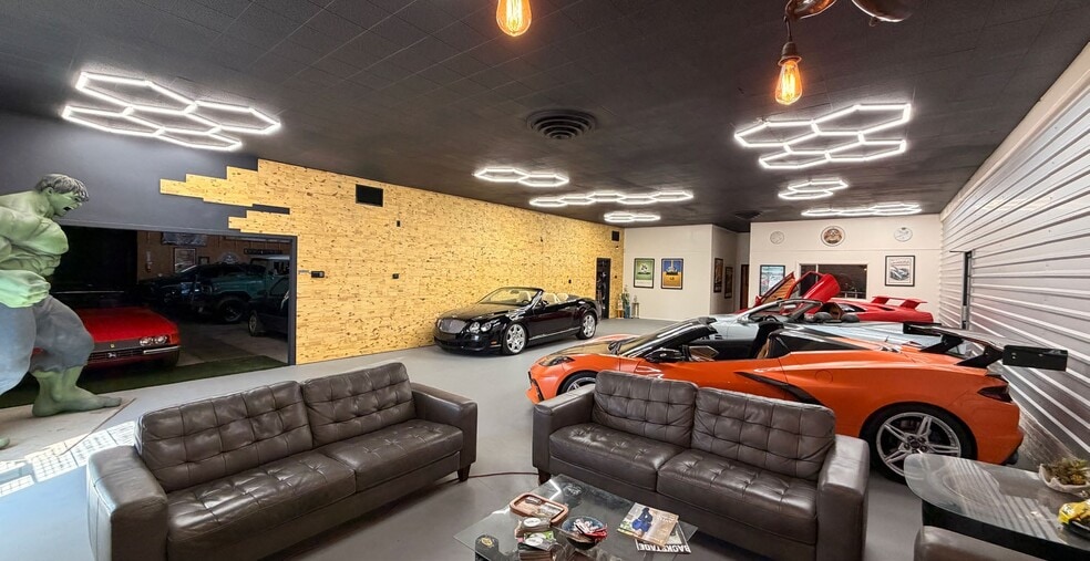 More Photos Of 1101 2nd St NW, Albuquerque Industrial For Sale