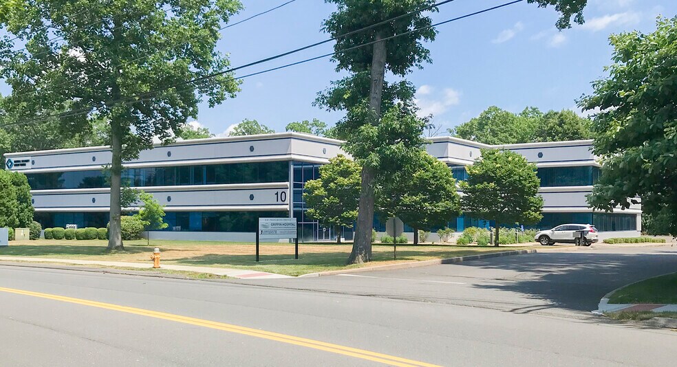 More Photos Of 10-12 Progress Dr, Shelton Office For Lease