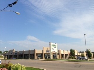 More Photos Of 940 Hansen Rd, Green Bay Storefront For Lease
