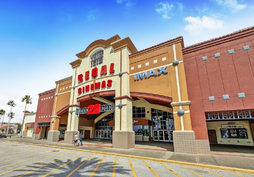 More Photos Of 303-881 N Alafaya Trl, Orlando Unknown For Lease