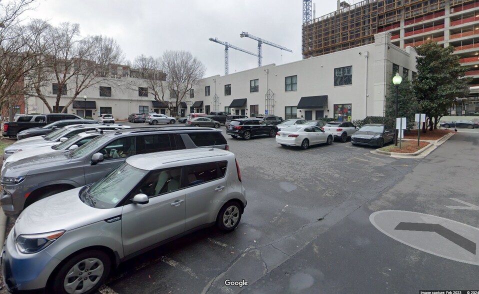 More Photos Of 1800 Camden Rd, Charlotte Office Residential For Lease