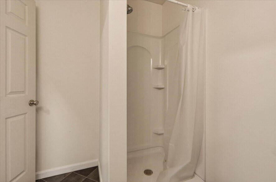 More Photos Of 904 N West St, Hillsboro Land For Sale