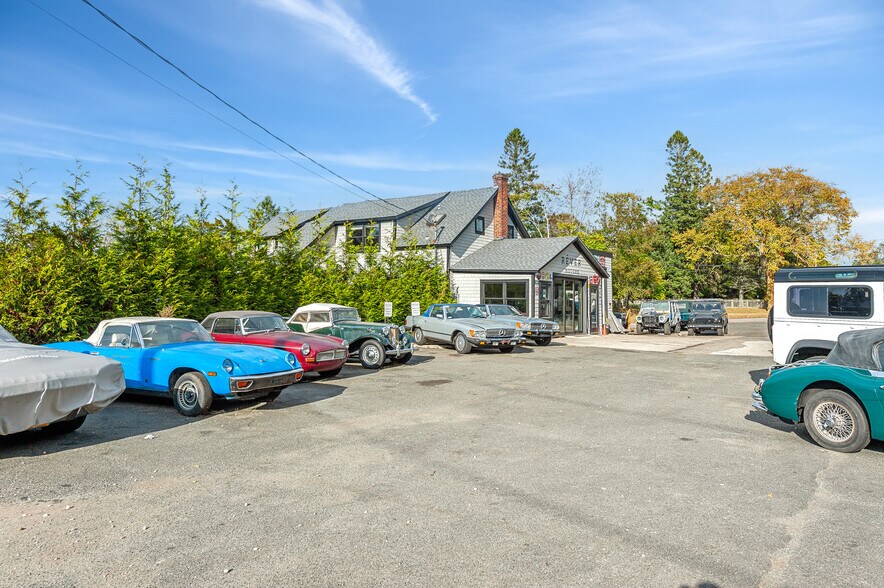 More Photos Of 1640 Montauk Hwy, Water Mill Auto Repair For Sale