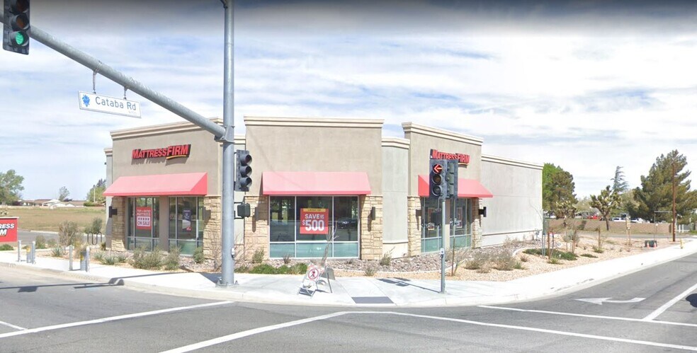 More Photos Of 12680 Main St, Hesperia General Retail For Lease