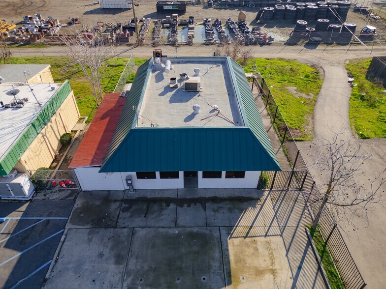 More Photos Of 2317 Blossom St, Dos Palos Restaurant For Sale