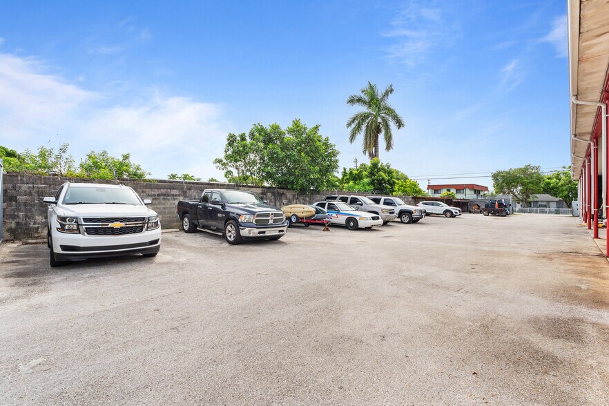 More Photos Of 105 NE 1st Rd, Homestead Industrial For Sale