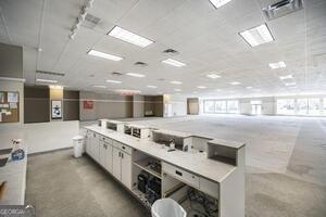 More Photos Of 410 S Camellia Blvd, Fort Valley Freestanding For Sale