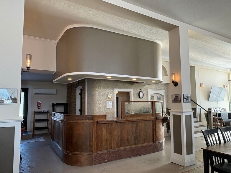 More Photos Of 3 Main St SE, Bowbells Specialty For Sale