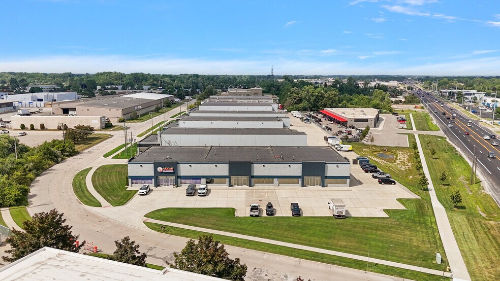 More Photos Of 46262 Erb Dr, Macomb Warehouse For Lease