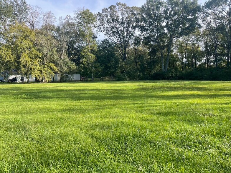 More Photos Of 4038 Groom Rd, Baker Carwash For Sale