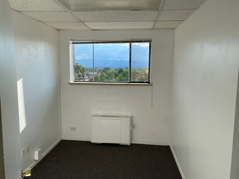 More Photos Of 1100 W Littleton Blvd, Littleton Loft Creative Space For Sale