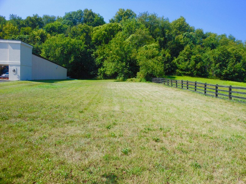 More Photos Of 3440 Brandon Ave, Roanoke Land For Lease