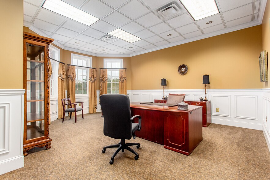 More Photos Of 102 Stonebridge Blvd, Bremen Bank For Sale