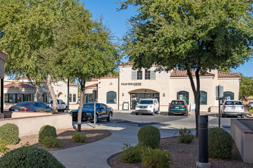 More Photos Of 16944 W Bell Rd, Surprise Medical For Lease