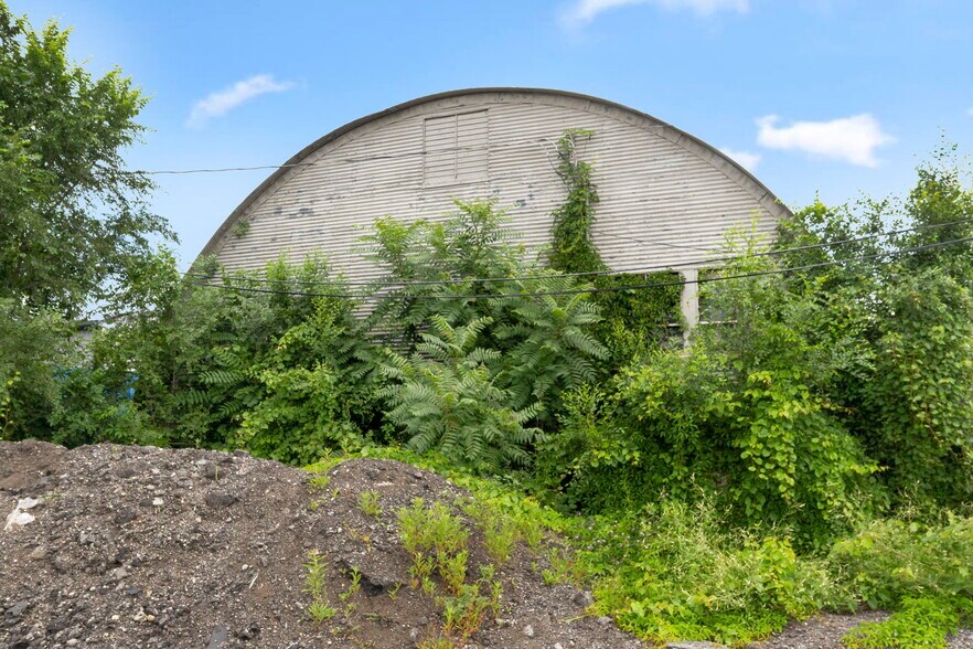 More Photos Of 310 Argonne Rd, Warsaw Warehouse For Sale