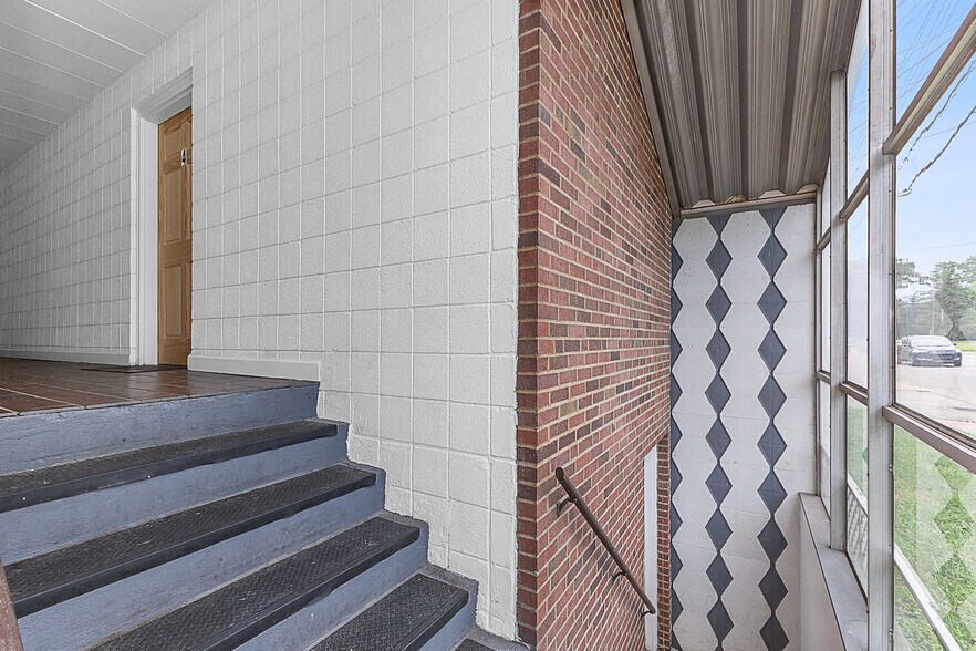 More Photos Of 9481 Reading Rd, Cincinnati Apartments For Sale