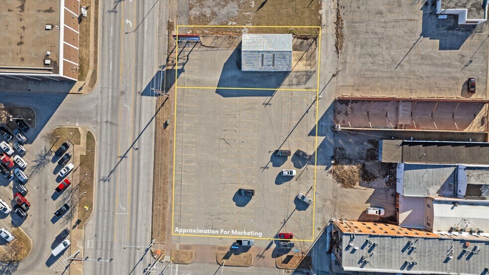 More Photos Of 100 Dewey Ave, Bartlesville Light Manufacturing For Sale