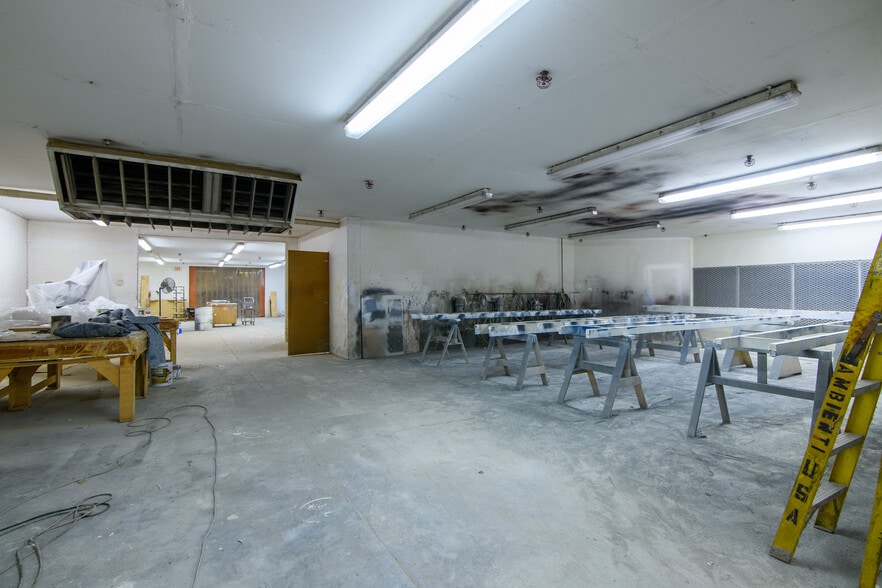 More Photos Of 440 Frankston St, Jacksonville Warehouse For Sale