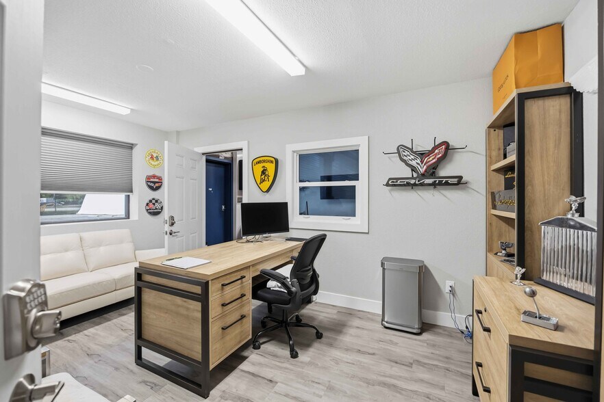 More Photos Of 180 Artists Ave, Englewood Warehouse For Sale