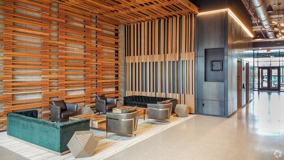 More Photos Of 555 S Mangum St, Durham Coworking Space