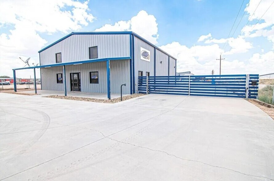 More Photos Of 9504 W County Road 60, Midland Warehouse For Sale