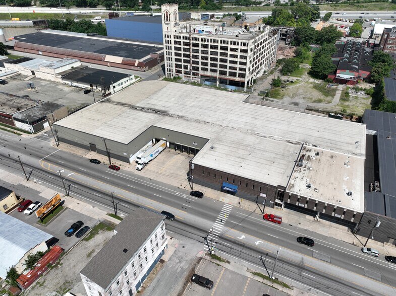 More Photos Of 3300-3400 Spring Grove Ave, Cincinnati Manufacturing For Lease