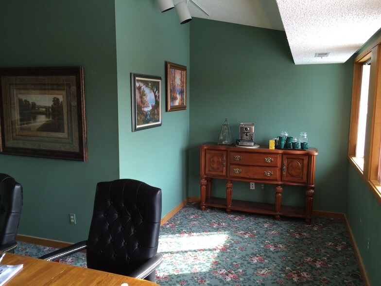 More Photos Of 4125 Okemos Rd, Okemos Office For Lease