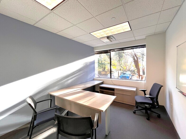 More Photos Of 405 Silverside Rd, Wilmington Office For Sale
