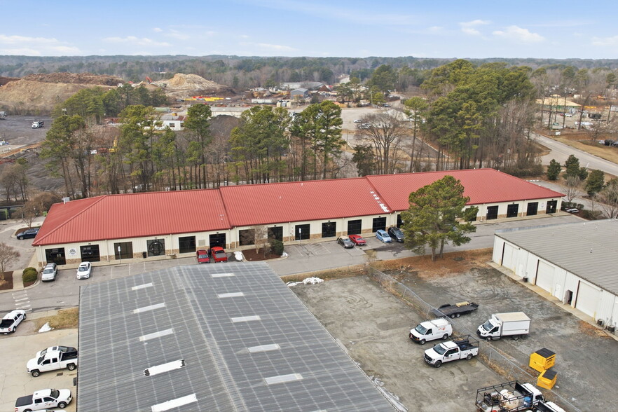 More Photos Of 3201 Northside Dr, Raleigh Light Distribution For Lease