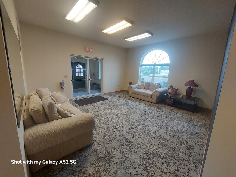 More Photos Of 1500 Merrill Ave, Wausau Office For Sale