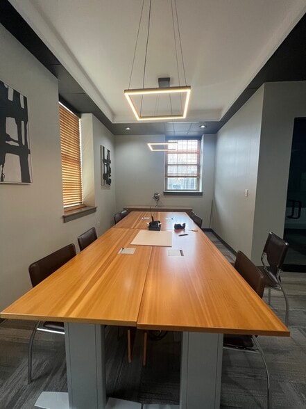 More Photos Of 130 Parker St, Lawrence Office Residential For Lease