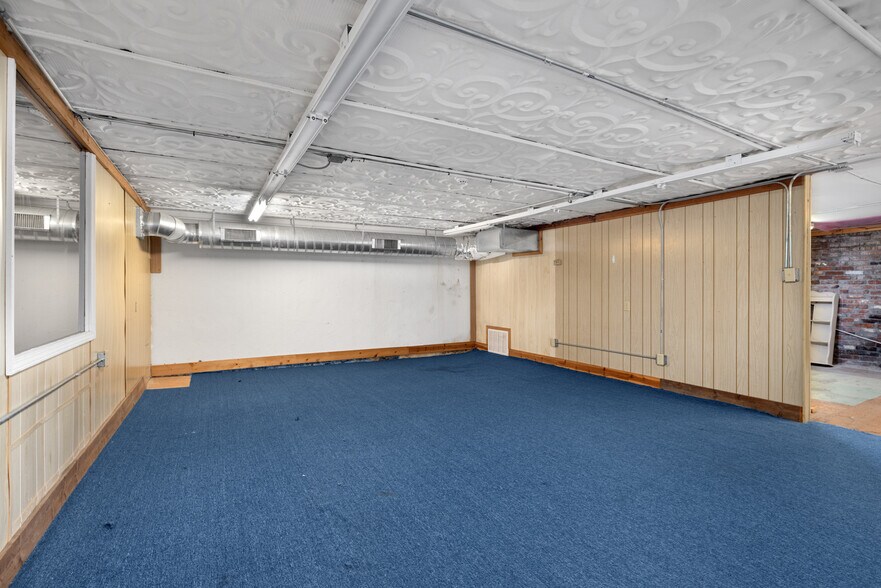 More Photos Of 107-109 W Pleasant Ave, Covington Loft Creative Space For Sale