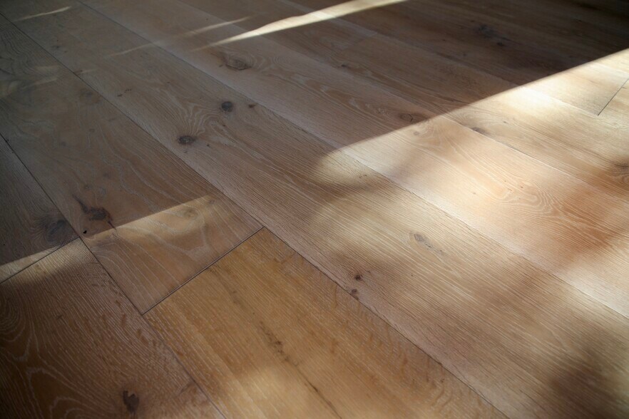 More Photos Of 2324 S Lamar Blvd, Austin Unknown For Lease