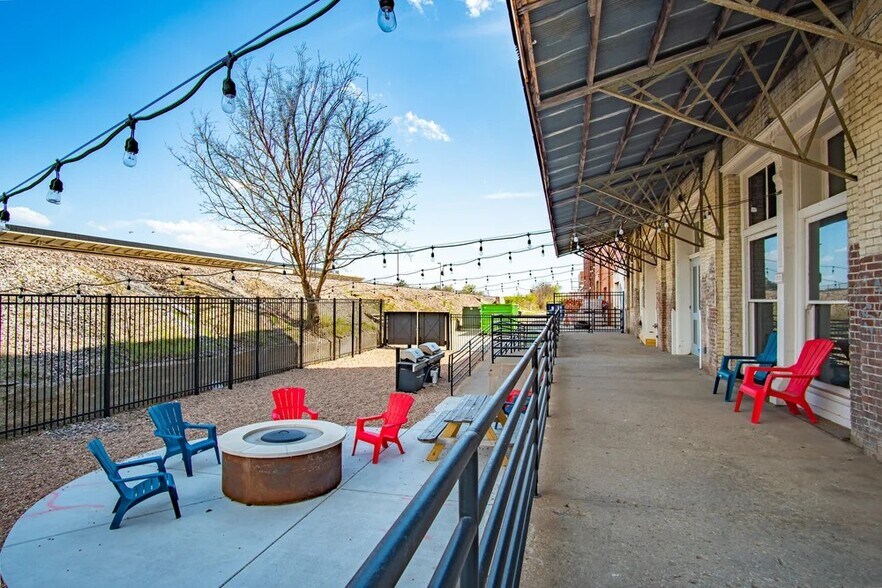 More Photos Of 619 E William St, Wichita Apartments For Sale