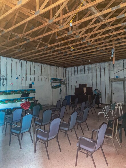More Photos Of 25 NW 150th St, Miami Lodge Meeting Hall For Sale