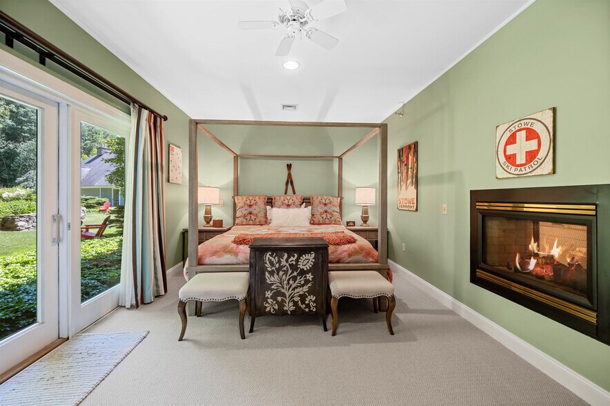 More Photos Of 89 Houston Farm Rd, Stowe Hotel For Sale