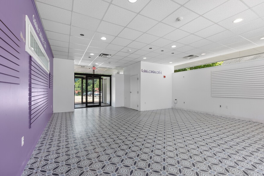 More Photos Of 12 School St, Merrimac Bank For Lease